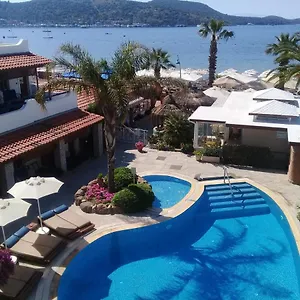 Uzhan Hotel Bitez