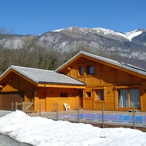 Aux 3 Biches Bed & Breakfast Mieussy